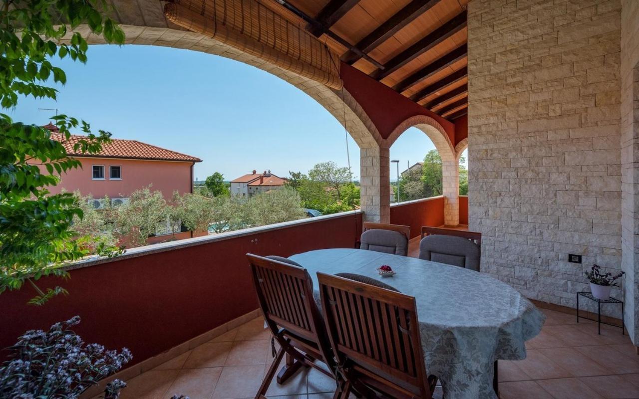 Iva House With Apartment Umag Exterior photo